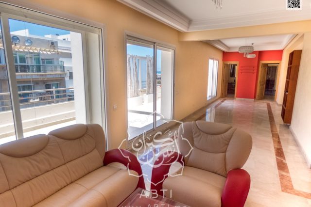 Appartement 246m² au 7ème avec terrasse vue sur mer Val d’Anfa